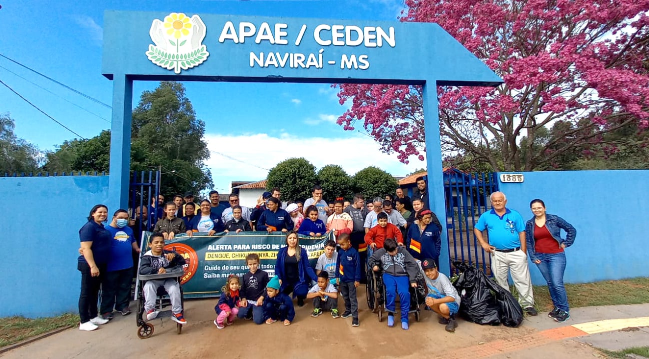 Núcleo de Controle de Vetores promove ação educativa de combate ao Aedes com alunos da APAE