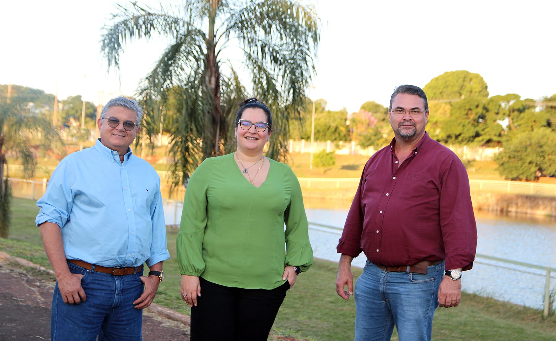 Prefeita vistoria obras de revitalização e instalação de arena esportiva no Parque Sucupira