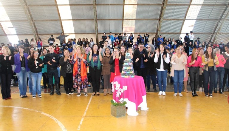 Escola Odércio de Matos comemora 30 anos de fundação