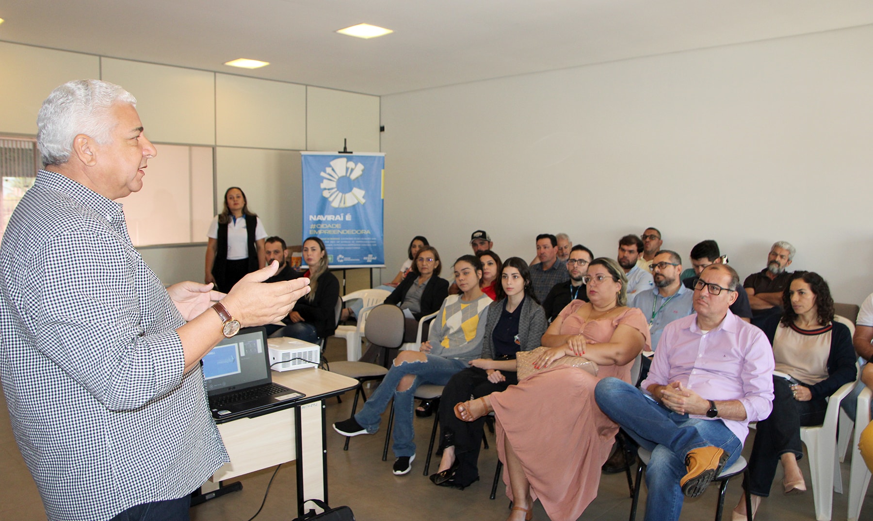 Prefeitura de Naviraí e Sebrae promovem oficina que definirá ações do Plano de Desenvolvimento Econômico