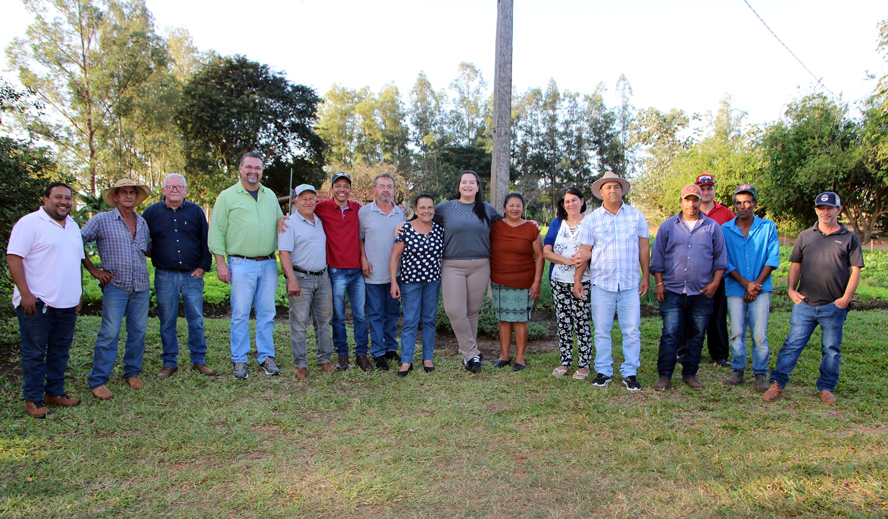 Agricultores agradecem Prefeitura de Naviraí por cascalhar estradas do Cinturão Verde
