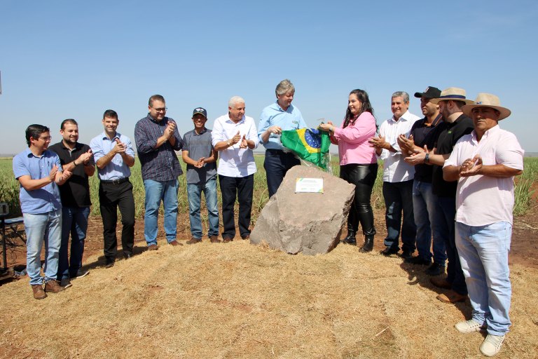 Prefeitura de Naviraí lança pedra fundamental do Novo Parque Industrial