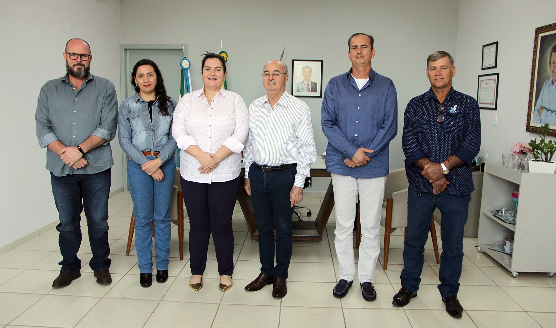 Prefeita de Naviraí recebe visita do chefe do Executivo de Nova Andradina