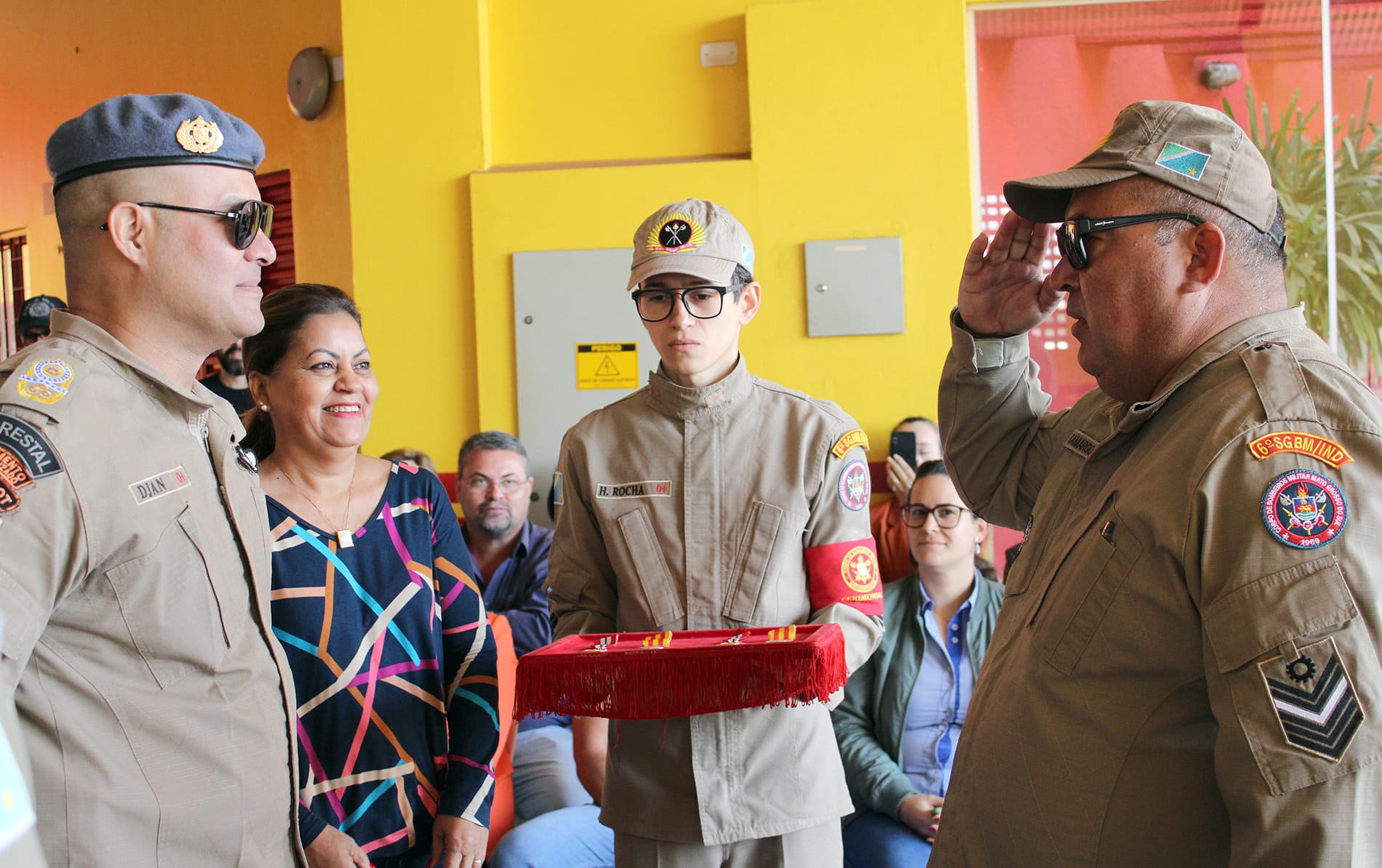 Governo de Naviraí prestigia solenidade de aniversário dos 19 anos do 6º Subgrupamento do Corpo de Bombeiros