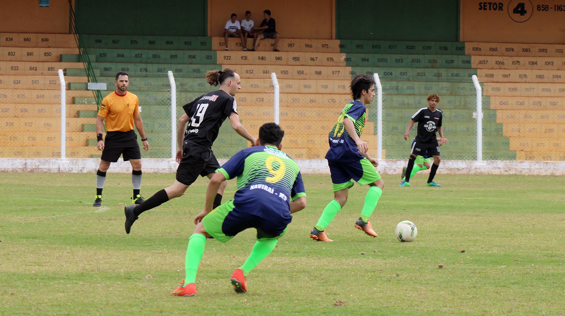 Com atacantes inspirados, Campeonato Amador de Naviraí tem rodada com média de 6,5 gols por jogo