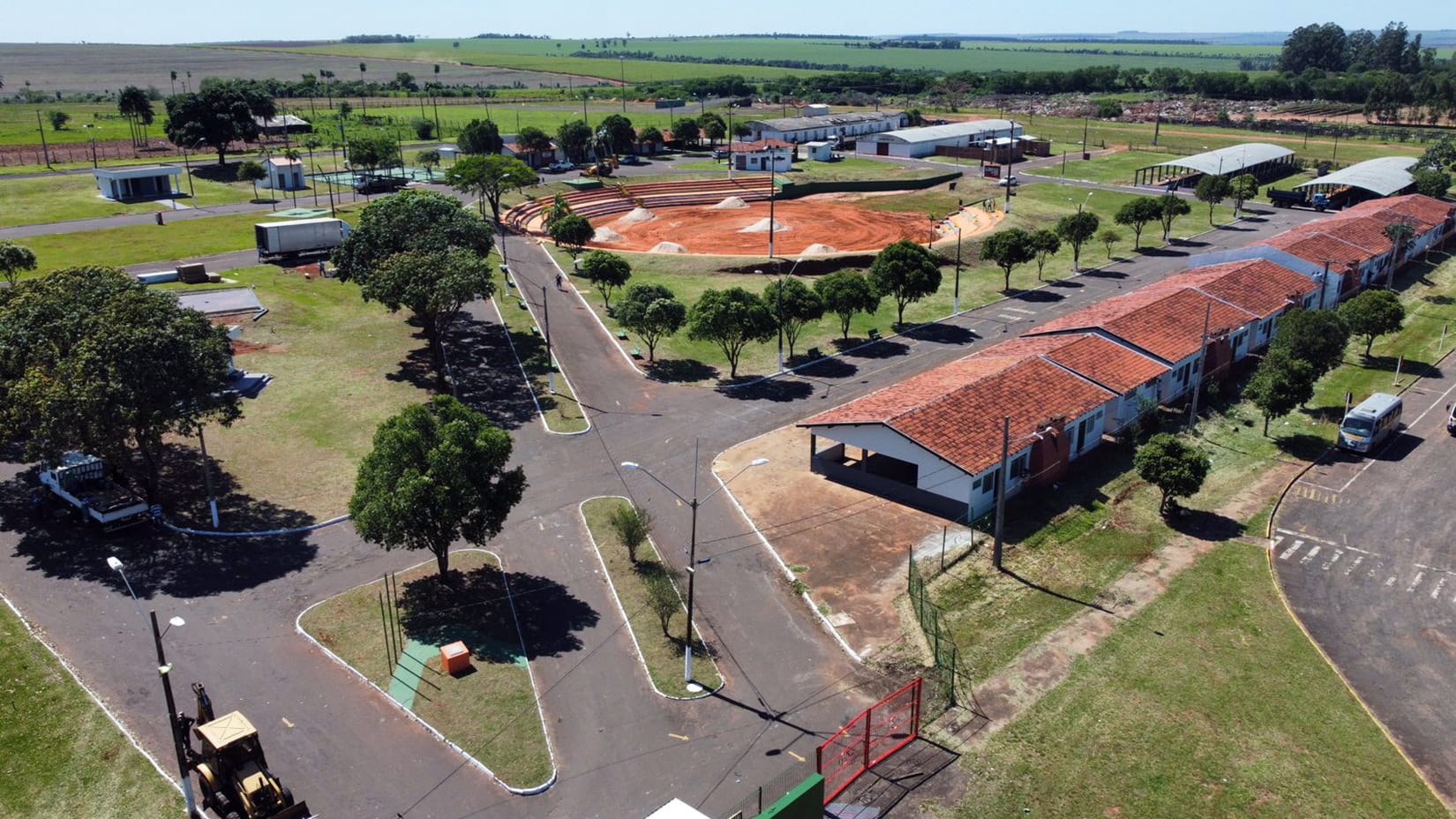 Prefeitura de Naviraí prepara o Parque de Exposições para abrigar a 28ª Exponavi de 10 a 13 de novembro