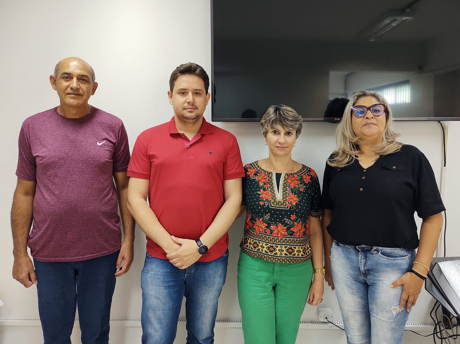 Núcleo de Controladoria Interna recebe visita de gestores da Controladoria Geral de Eldorado