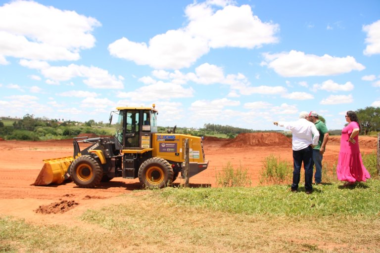 Prefeitura de Naviraí prepara pista de Motocross para receber final do Estadual neste fim de semana