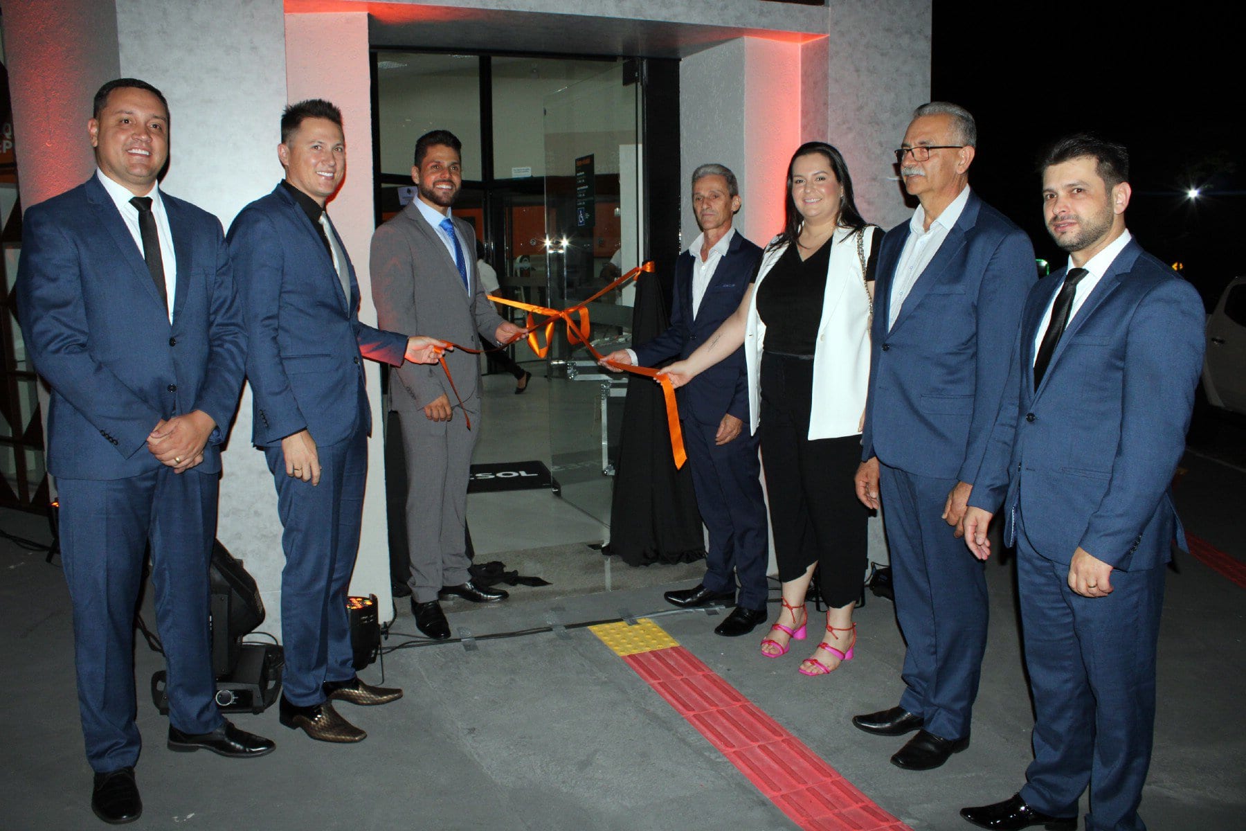 Governo de Naviraí prestigia a inauguração da agência da Cresol Pioneira