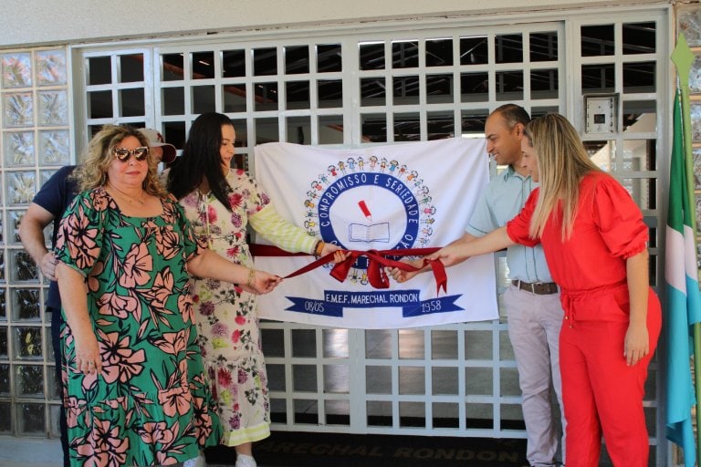 Prefeitura de Naviraí entrega reforma geral da Escola Marechal Rondon