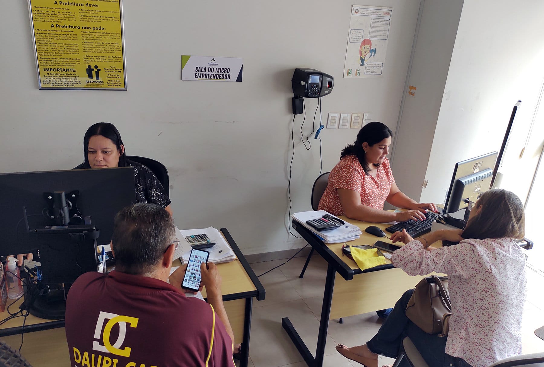 Sala do Empreendedor de Naviraí passa a atender em novo endereço