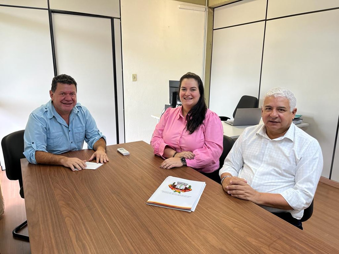 Na AGRAER, Prefeita busca recursos para atender a agricultura familiar de Naviraí