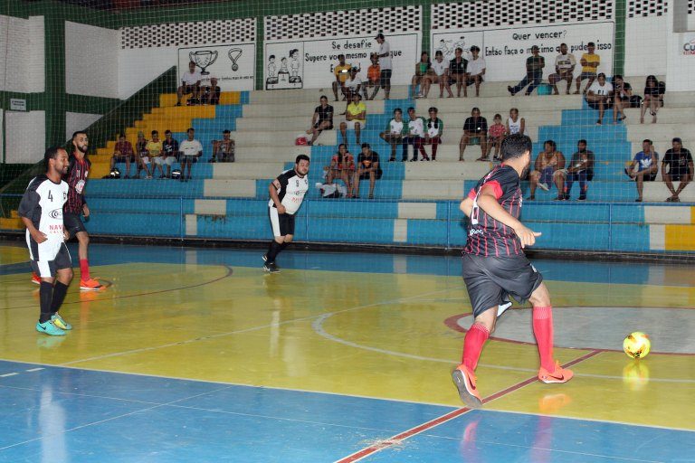Copa Cidade Naviraí de Futsal Adulto Masculino 2023 realiza as primeiras rodadas