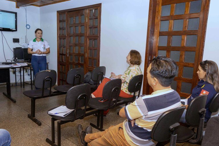 Saúde de Naviraí promove reunião do Comitê de Combate ao Aedes Aegypti