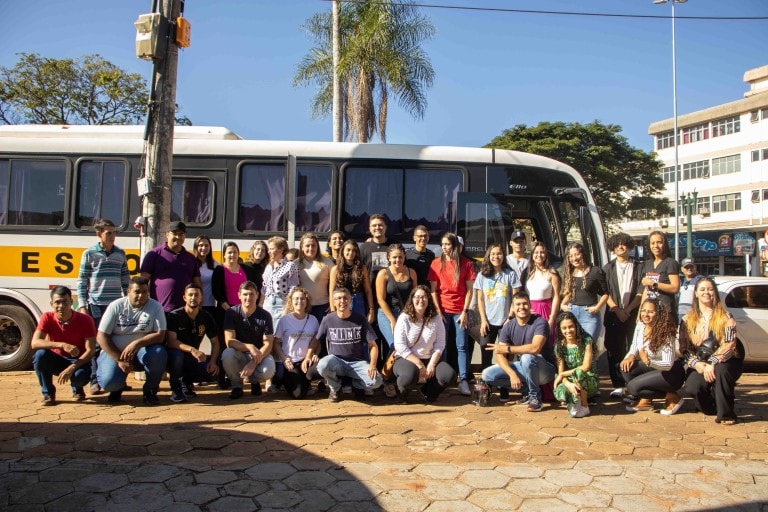 Educação de Naviraí viabiliza viagem de acadêmicos da UEMS para visita técnica ao IPEN em SP