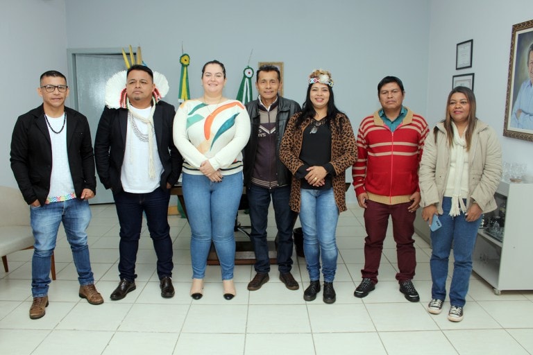 Lideranças indígenas conhecem políticas públicas inclusivas implementadas pela Prefeitura de Naviraí