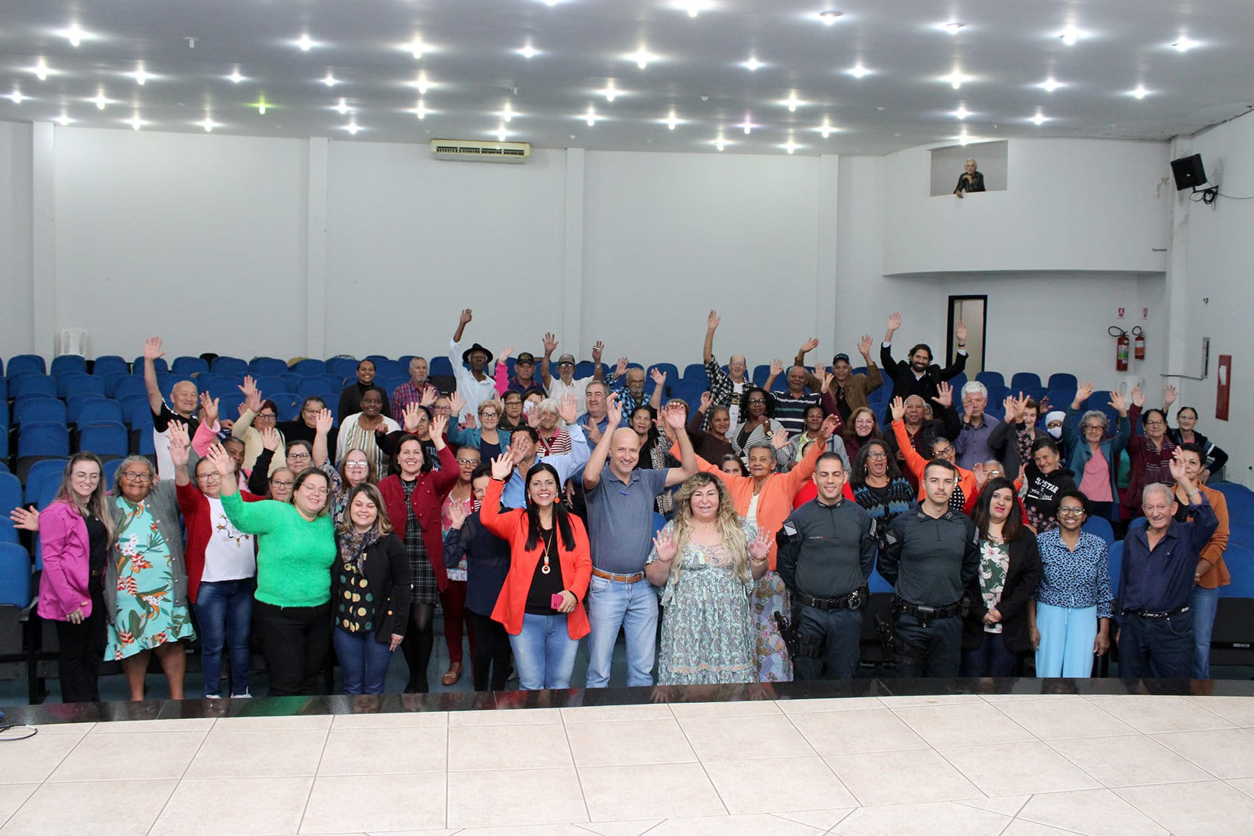 Prefeitura de Naviraí promove evento sobre o Junho Prata, mês de combate a violência contra o idoso