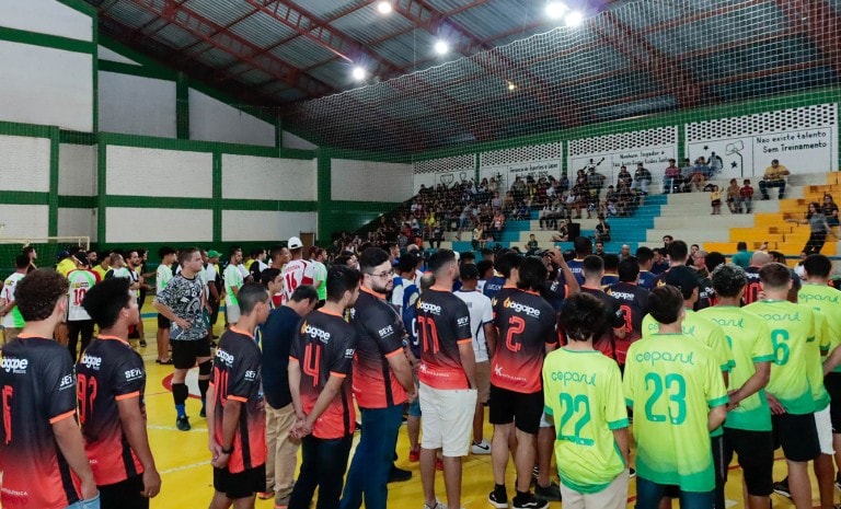 4⁰ Campeonato Gospel de Futsal de Naviraí inicia arrecadando mais de 750 quilos de alimentos