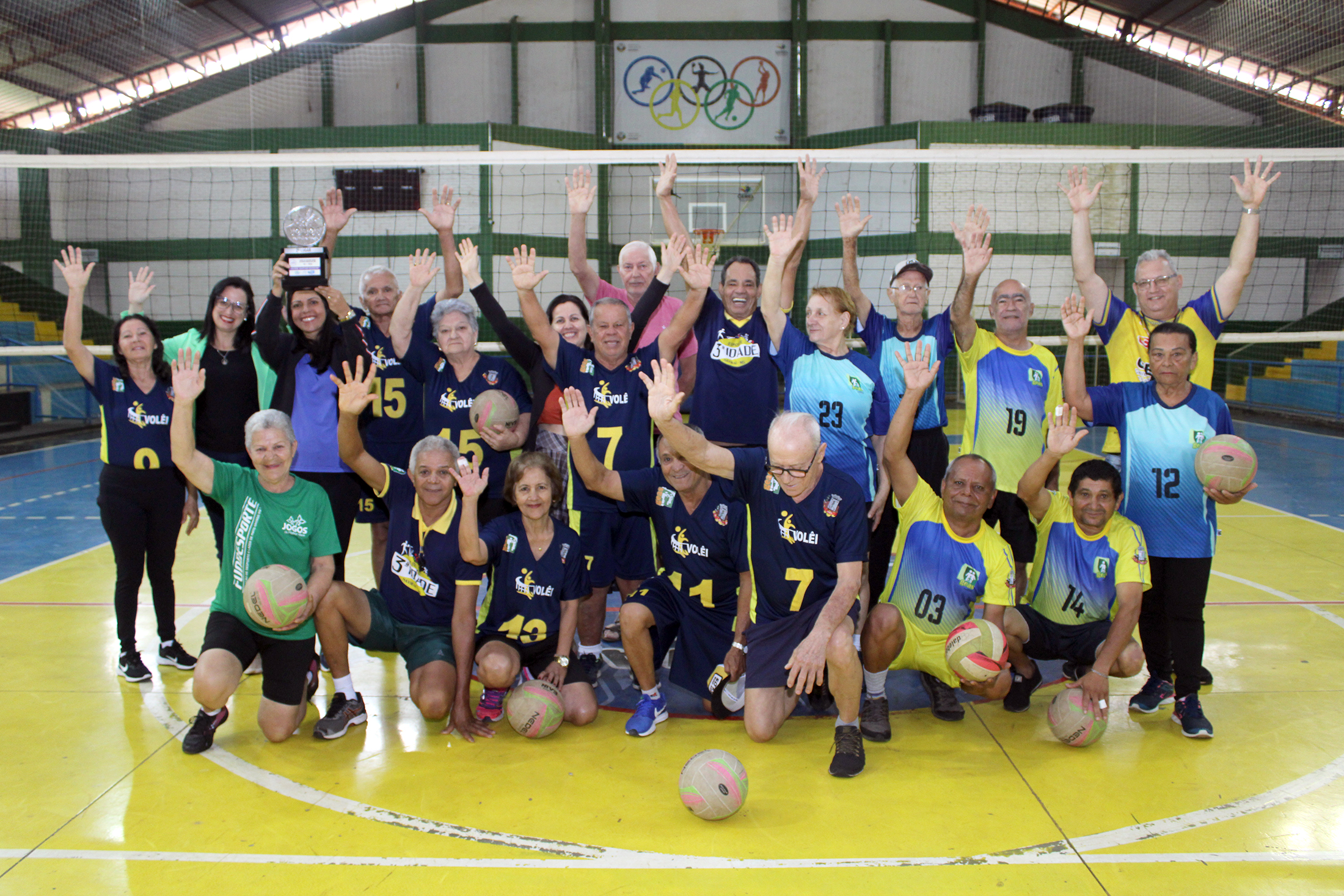Vôlei adaptado de Naviraí é vice-campeão na categoria 70+ masculino dos Jogos da Melhor Idade 2023