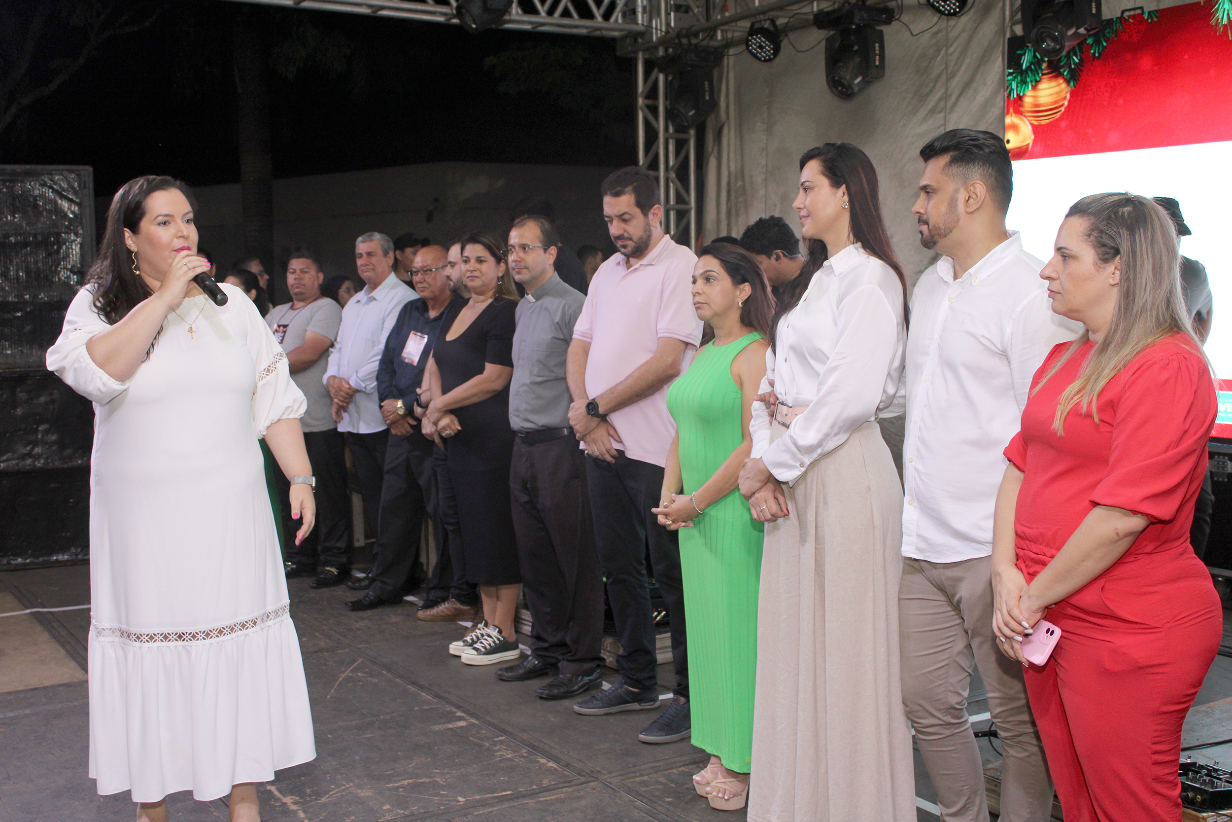 Projeto A Cidade Vive o Natal e o Encontro da Paz marcam início das celebrações natalinas em Naviraí