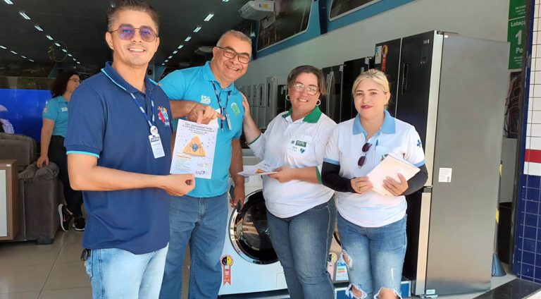 Controle de Vetores da Prefeitura de Naviraí realiza ações de conscientização e combate a Dengue