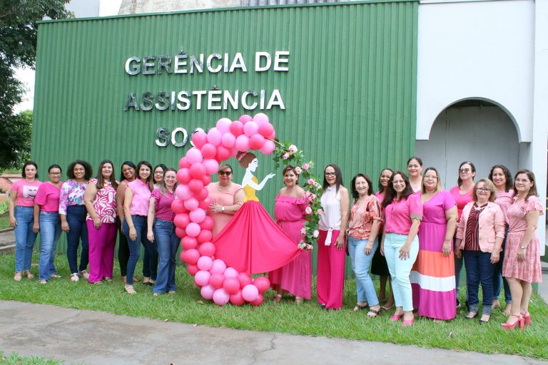 Assistência Social e Coordenadoria de Políticas Públicas Para Mulheres da Prefeitura de Naviraí realizam ações na Semana da Mulher