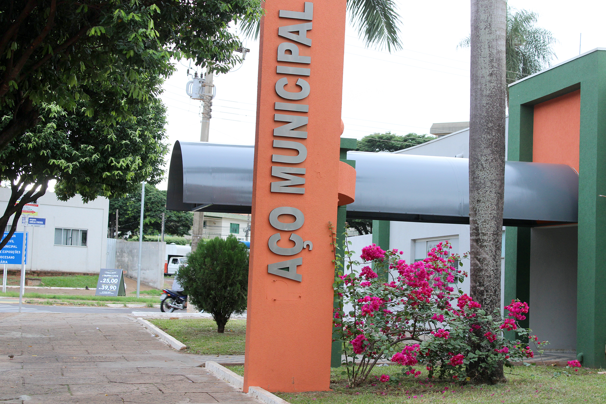 Prefeita determina e salário dos servidores é antecipado para esta quarta-feira da Semana Santa