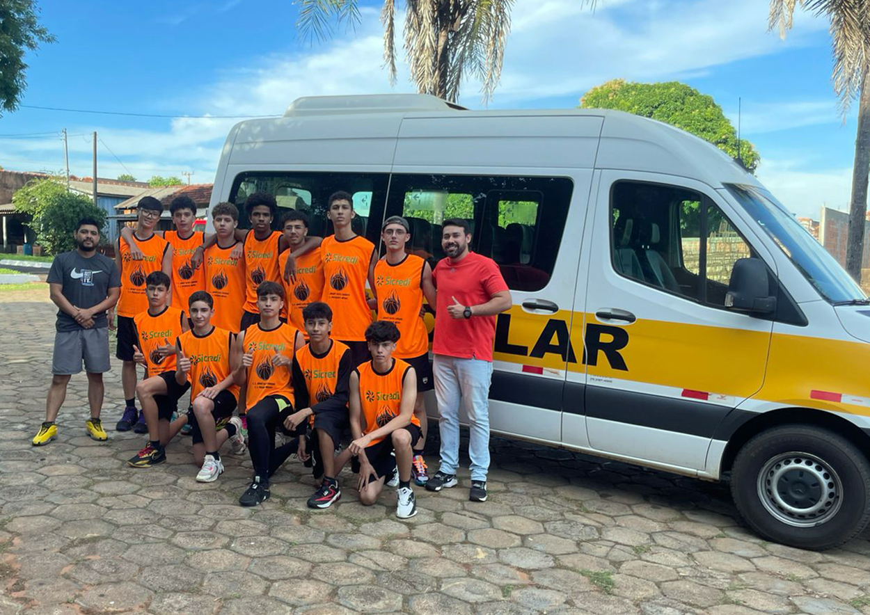 Equipe de Basquete Sub-17 de Naviraí conquista título de campeão da 6ª Copa Tacuru