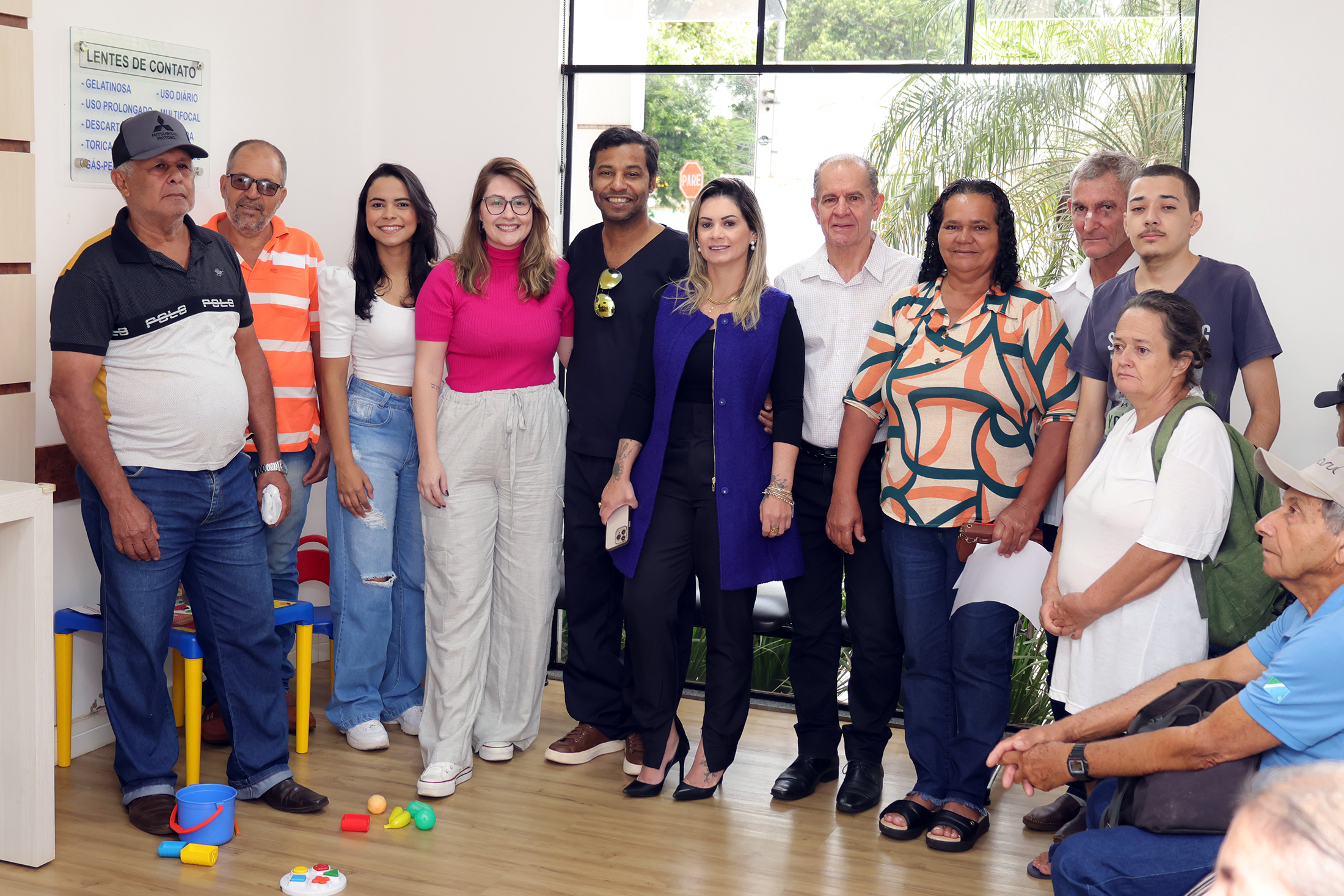 Prefeitura de Naviraí realiza mutirão de consultas oftalmológicas e mais 100 pacientes são atendidos