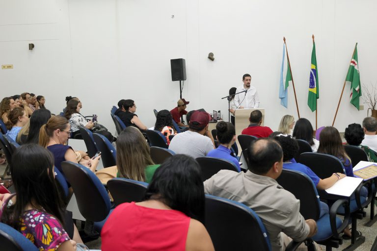 Academia de Letras, Artes e Cultura de Naviraí promove 1º Sarau Literário e Cultural