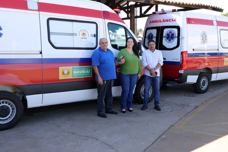 Prefeitura de Naviraí reforça frota da Saúde com duas novas ambulâncias