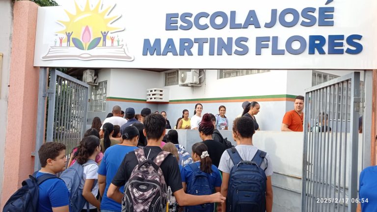 Naviraí começa o ano letivo com 9.479 alunos matriculados em 22 escolas municipais