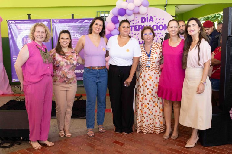 Homenagem às mulheres de Naviraí no “1º Dia D’Elas” supera as expectativas das organizadoras