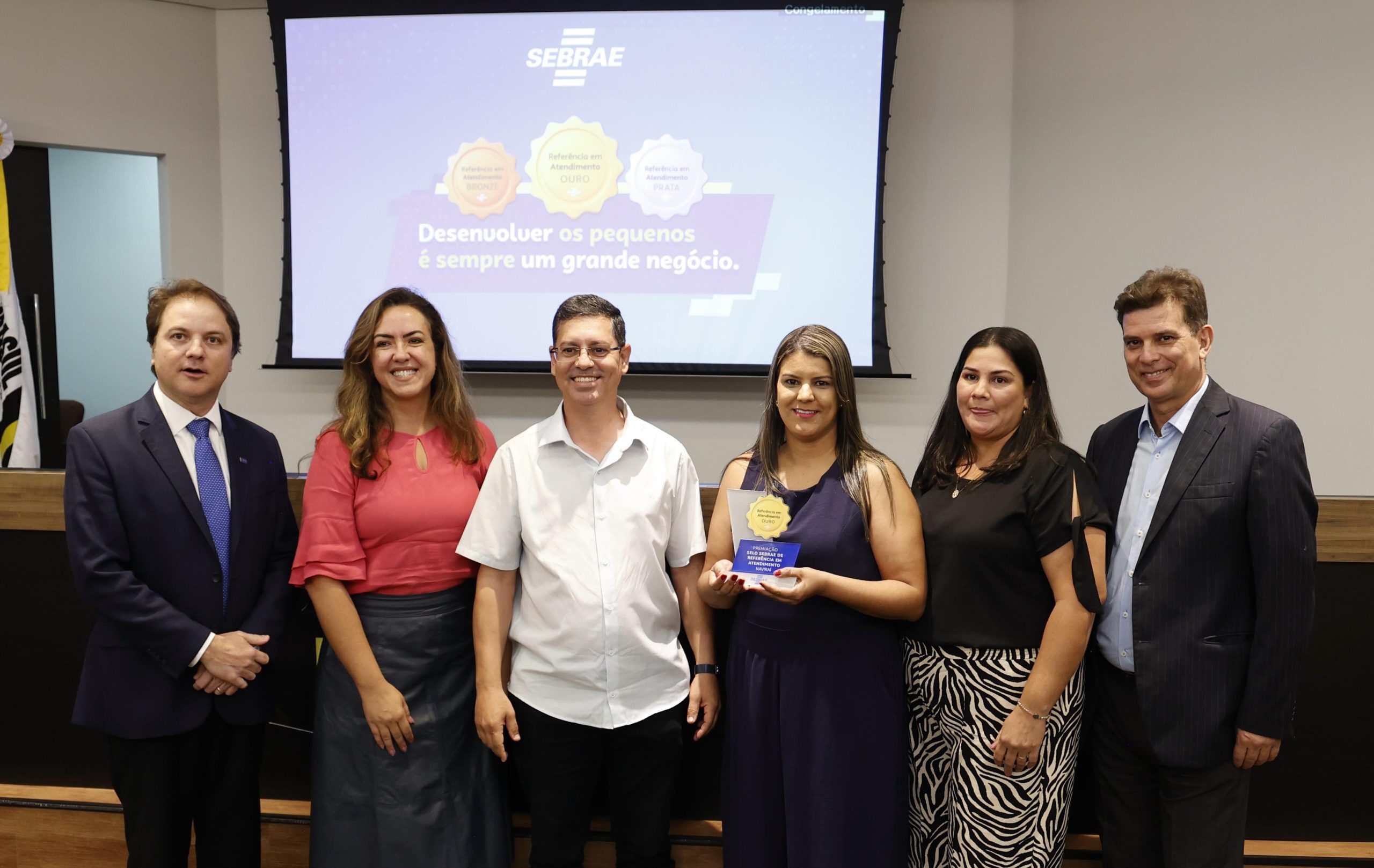 Sala do Empreendedor de Naviraí recebe prêmio Selo Ouro no evento do Sebrae