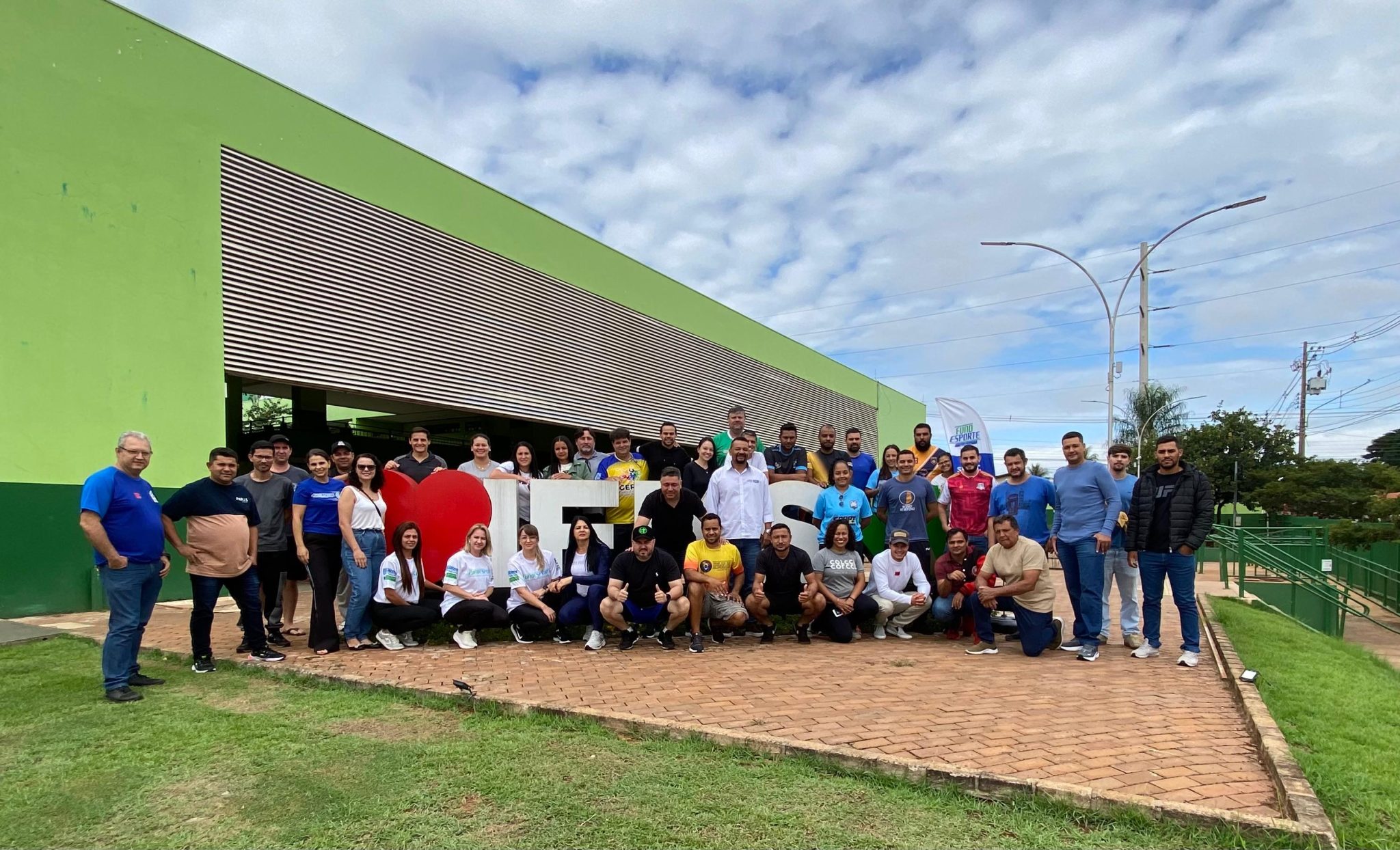 Naviraí sedia curso de atualização de regras do futsal promovido pela Fundesporte e apoio da Gerel