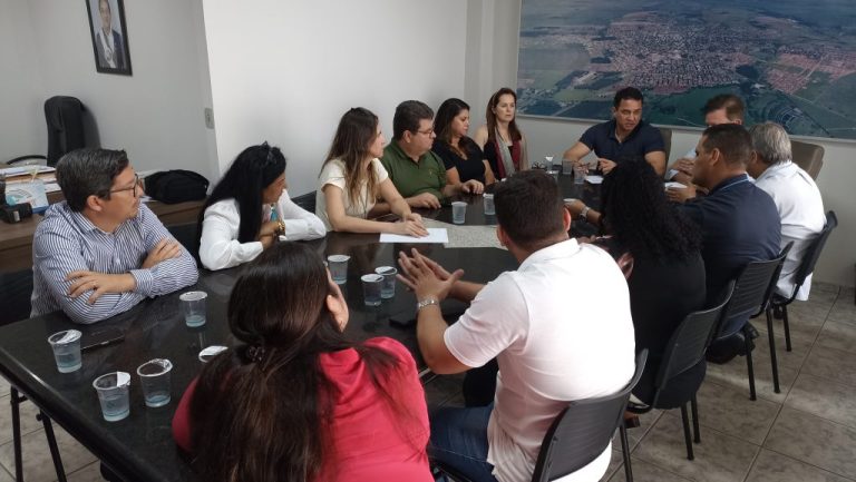 Gestão de Naviraí sanciona a Lei 2.598 e garante incentivo à instalação de fábrica da Nilcatex Têxtil Gestão de Naviraí sanciona a Lei 2.598 e garante incentivo à instalação de fábrica da Nilcatex Têxtil