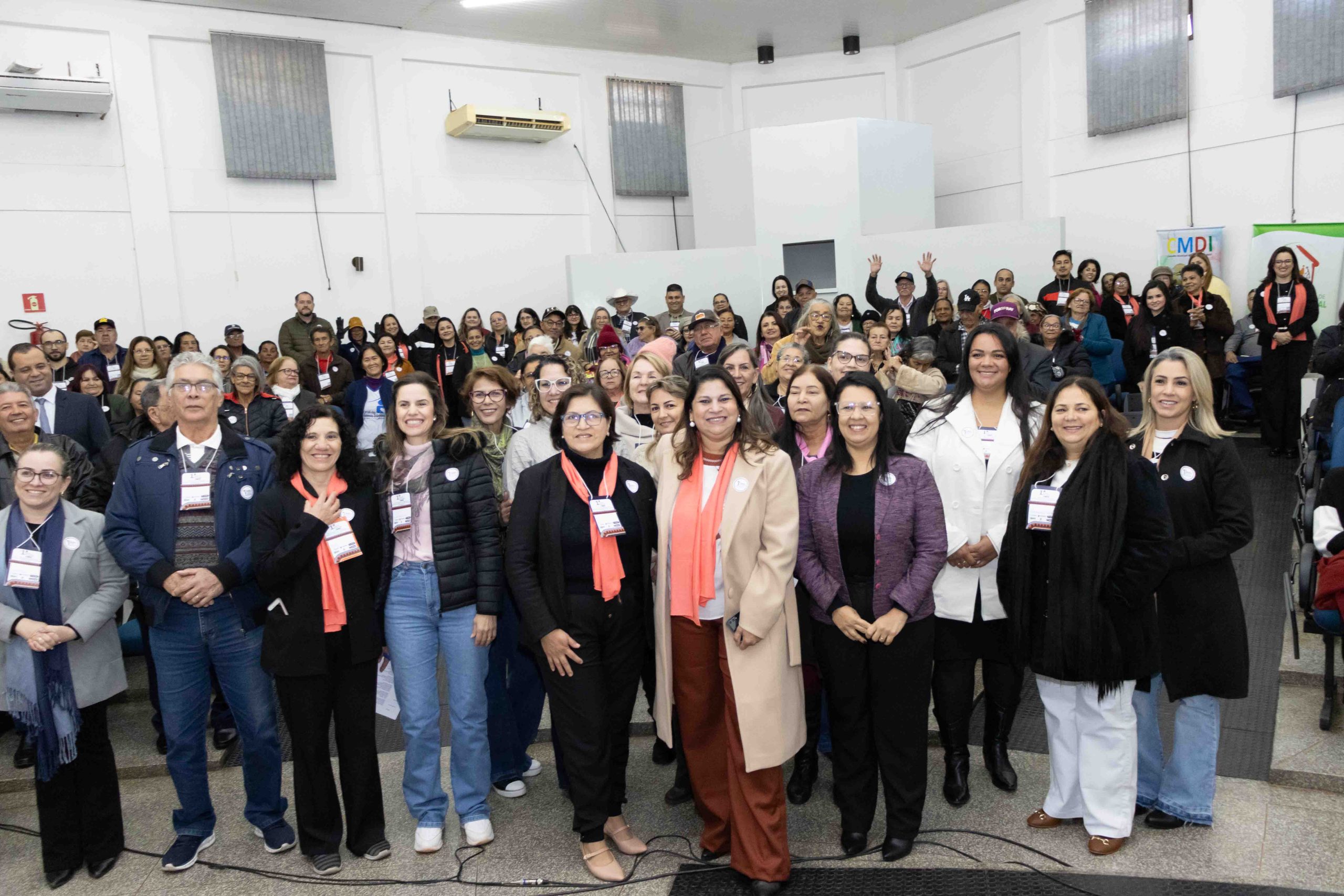 Naviraí sedia a 1ª Conferência Intermunicipal dos Direitos da Pessoa Idosa com participação de seis municípios da região