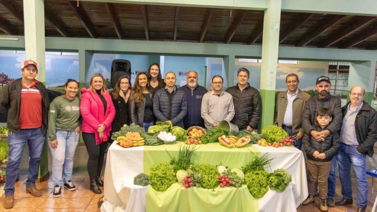 Ecoturminha ganha Naviraí ampliando Educação Ambiental para alunos do fundamental Ecoturminha ganha Naviraí ampliando Educação Ambiental para alunos do fundamental