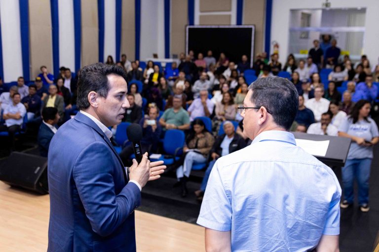 Novas Indústrias garantirão quase 300 empregos em Naviraí Novas Indústrias garantirão quase 300 empregos em Naviraí