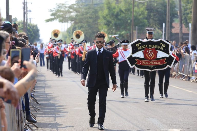 Orgulho de Naviraí! Banda Tom Jobim conquista 2º lugar no PR e já mira nova disputa em Dourados Orgulho de Naviraí! Banda Tom Jobim conquista 2º lugar no PR e já mira nova disputa em Dourados
