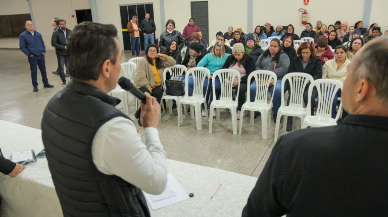 Prefeitura de Naviraí valoriza servidores com reajuste salarial e aumento do Tíquete Alimentação Prefeitura de Naviraí valoriza servidores com reajuste salarial e aumento do Tíquete Alimentação