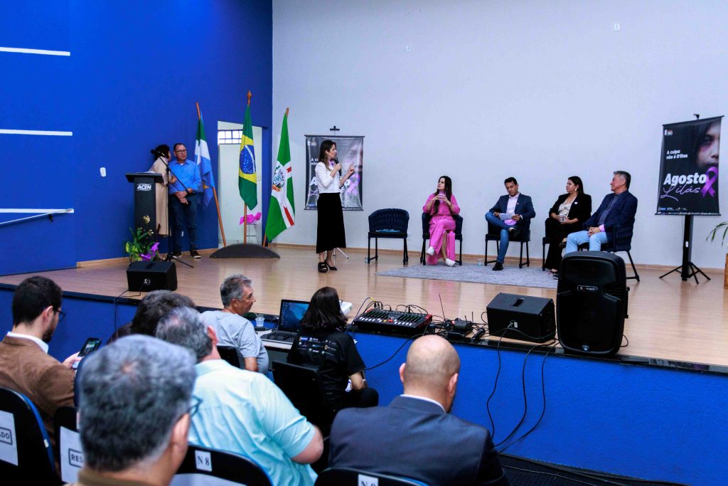 “A Culpa Não É Delas”: Naviraí inicia o Agosto Lilás com a força de mulheres que acolhem, enfrentam e transformam “A Culpa Não É Delas”: Naviraí inicia o Agosto Lilás com a força de mulheres que acolhem, enfrentam e transformam