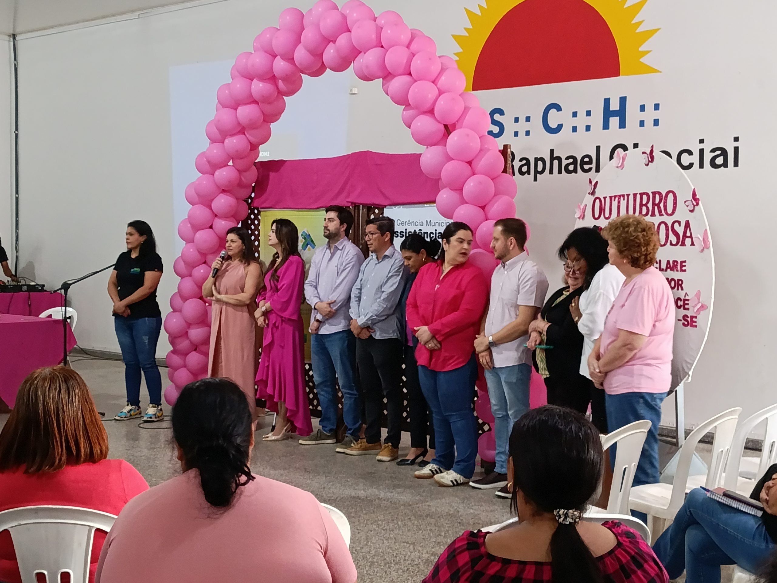 Deputada Mara Caseiro emociona público em palestra sobre câncer de mama em Naviraí