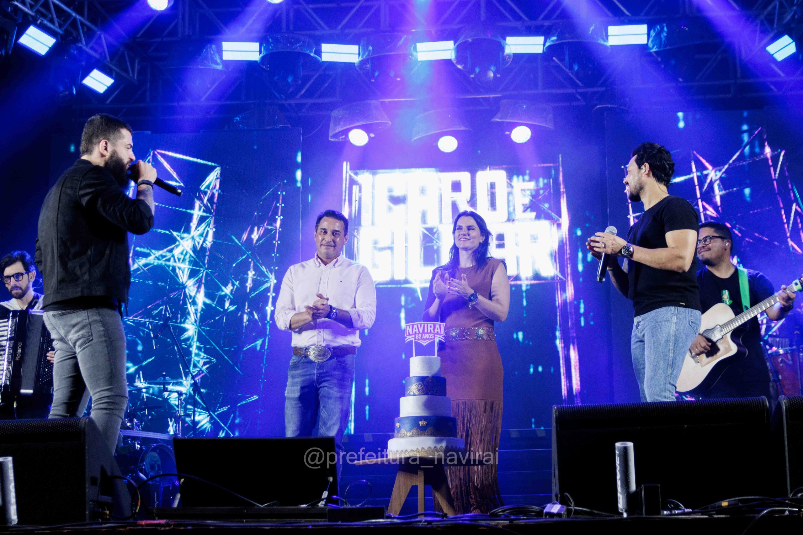 Aniversário de Naviraí reuniu milhares de pessoas em três dias de festa gratuita no Parque de Exposições