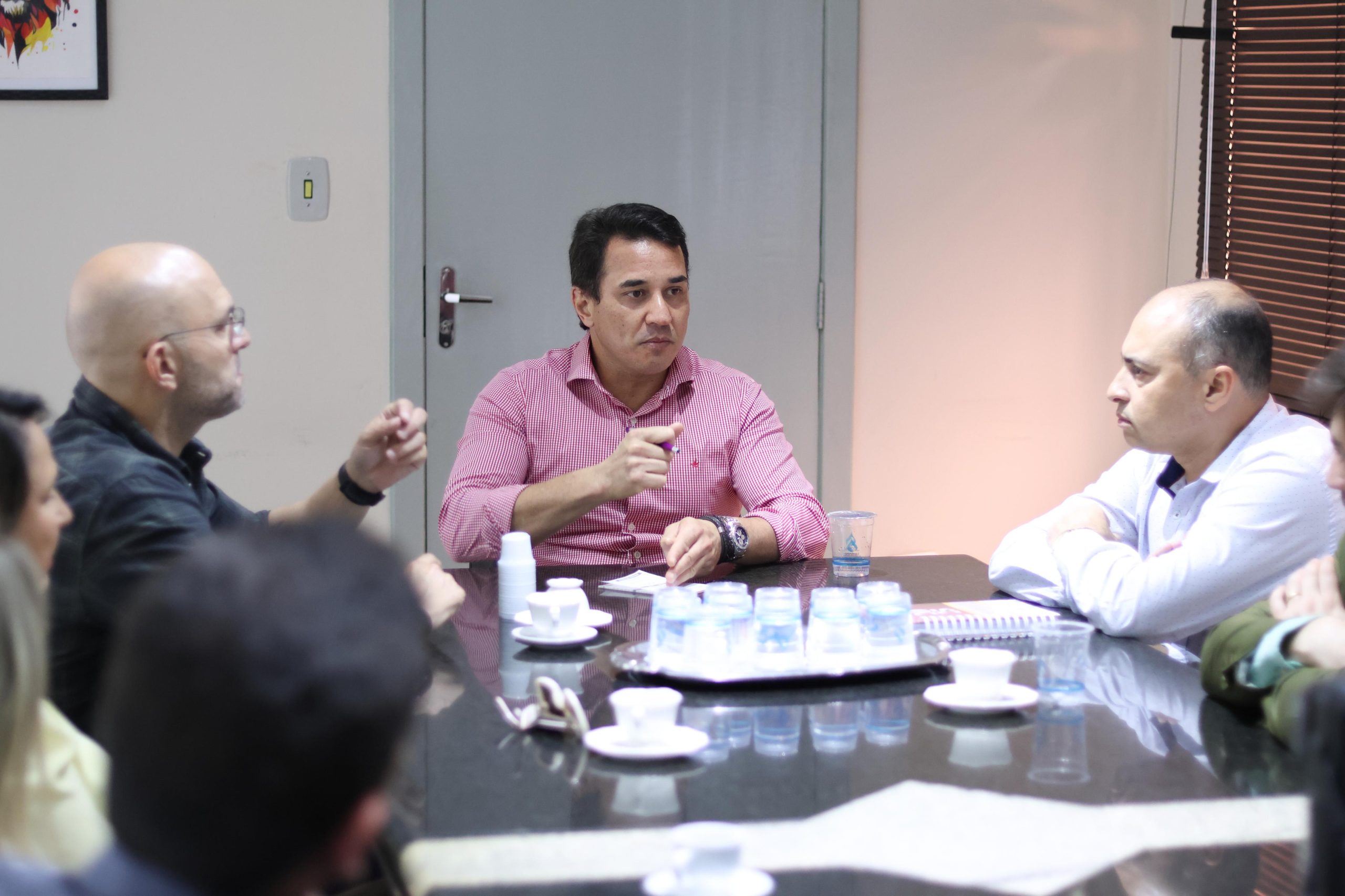 Governo do Estado e Prefeitura de Naviraí Alinham Estratégias para Expansão da Educação Regular e Profissional Governo do Estado e Prefeitura de Naviraí Alinham Estratégias para Expansão da Educação Regular e Profissional