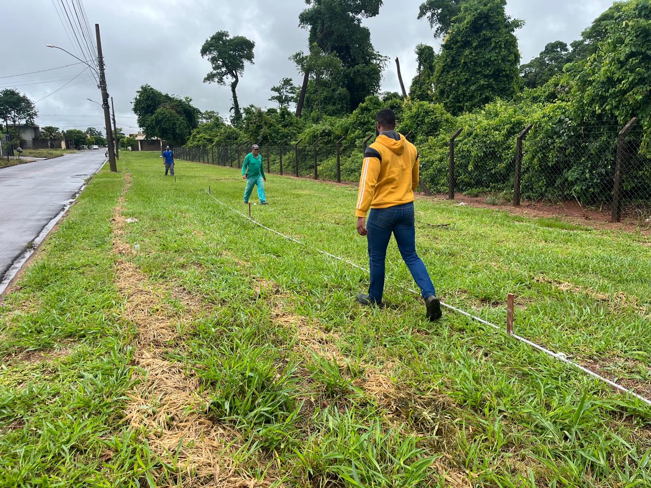 Em Parceria Público-Privada Prefeitura de Naviraí faz Pista de Caminhada no Entorno do Bosque Em Parceria Público-Privada Prefeitura de Naviraí faz Pista de Caminhada no Entorno do Bosque