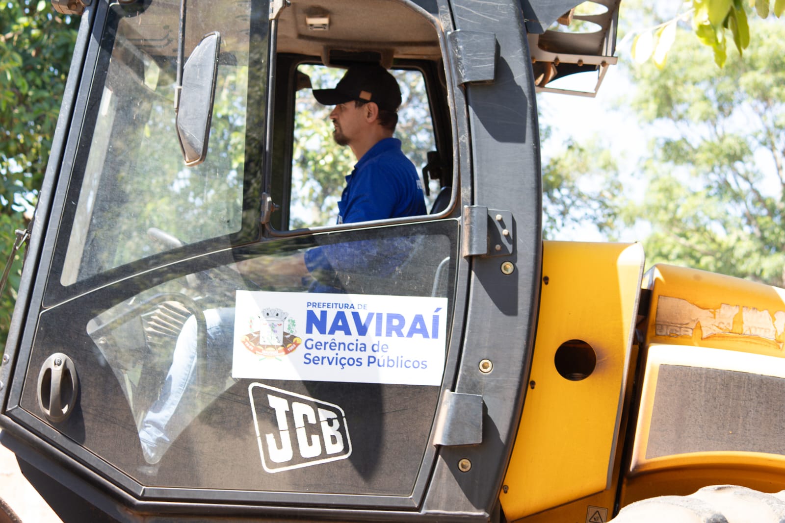 Naviraí Reinicia a Recuperação do Asfalto de 2026 com Serviço de Tapa-Buracos