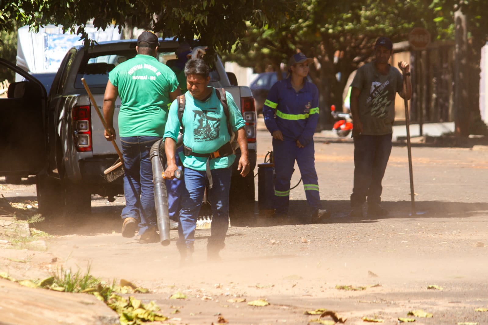 Naviraí Reinicia a Recuperação do Asfalto de 2026 com Serviço de Tapa-Buracos