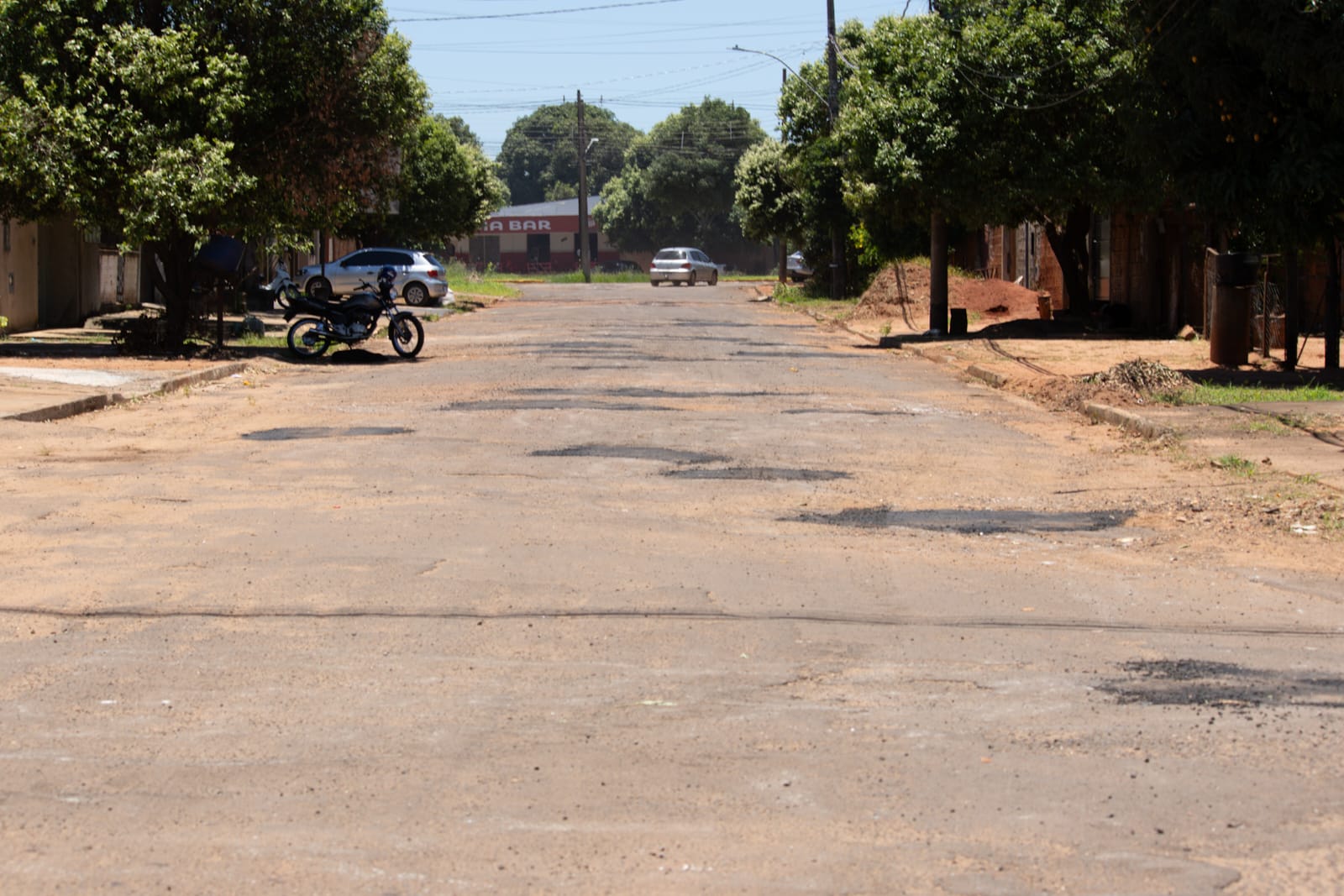 Naviraí Reinicia a Recuperação do Asfalto de 2026 com Serviço de Tapa-Buracos