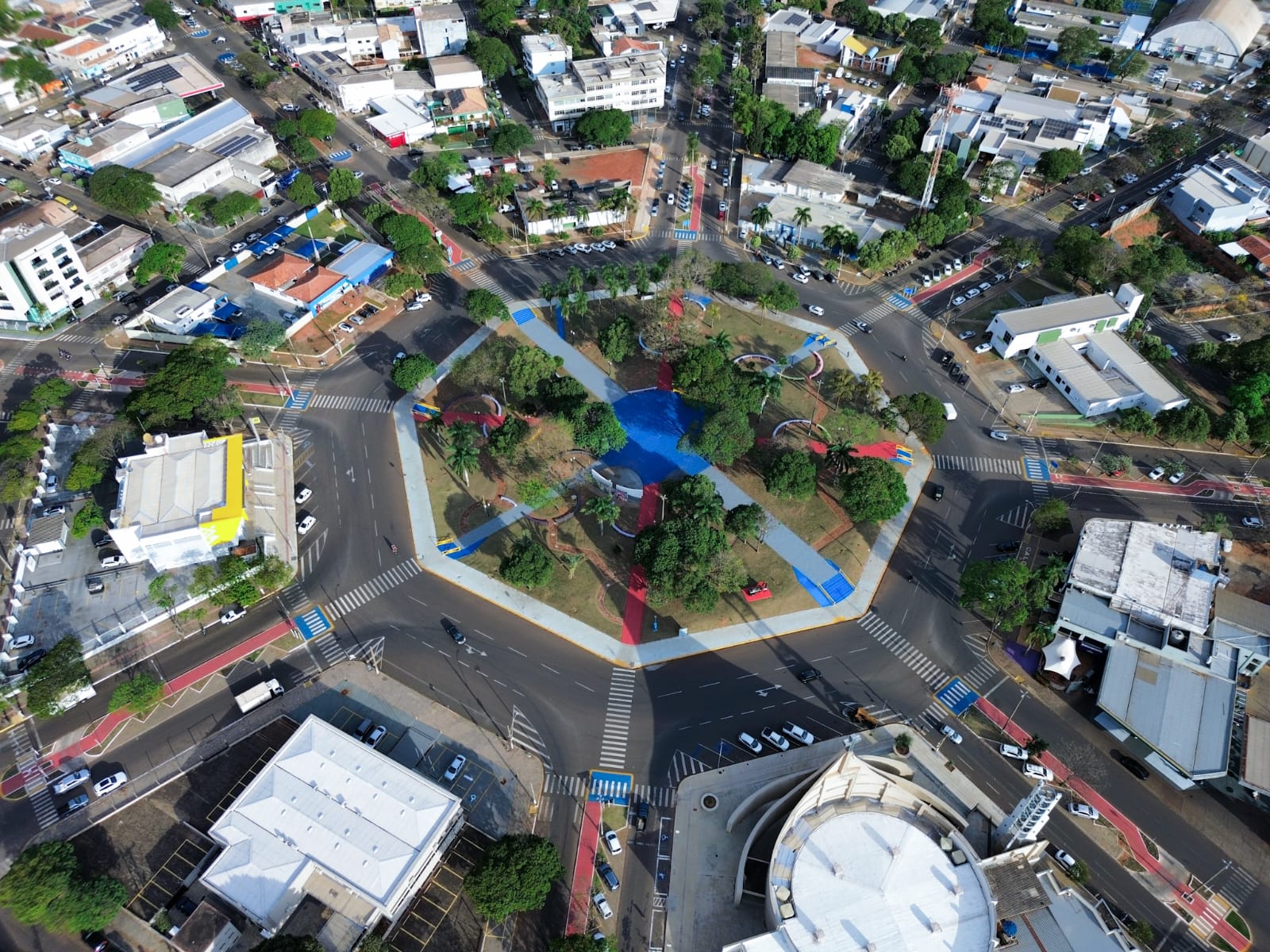 IPTU 2026: Prefeitura de Naviraí inicia entrega de carnês com desconto para pagamento à vista